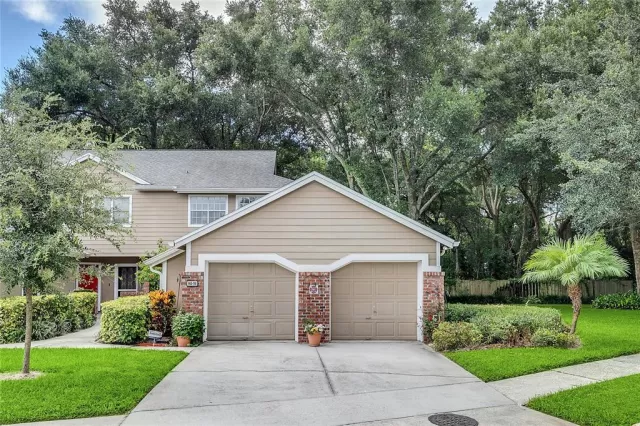 MLS: O6050526 Condo For Sale