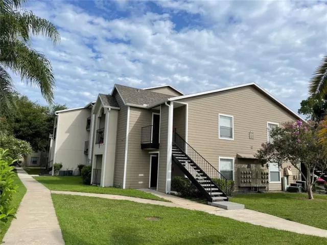 MLS: O6051199 Condo For Sale