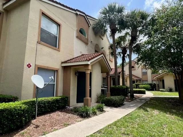 MLS: O6051559 Condo For Sale