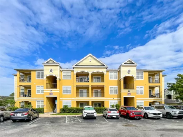 MLS: O6051844 Condo For Sale