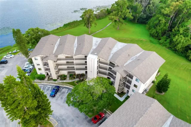 MLS: O6051852 Condo For Sale