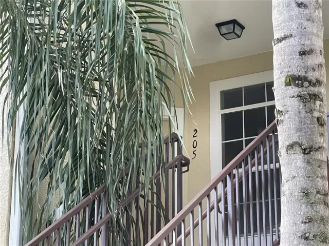 MLS: O6052827 Condo For Sale