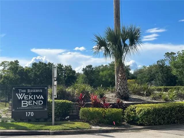 MLS: O6052854 Condo For Sale