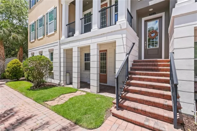 MLS: O6052931 Condo For Sale