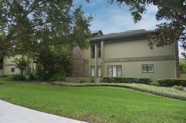 MLS: O6053046 Condo For Sale