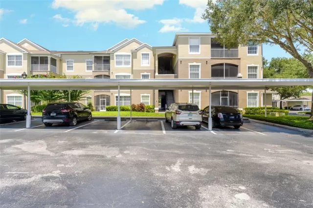 MLS: O6053241 Condo For Sale