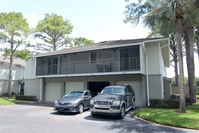 MLS: O6053912 Condo For Sale