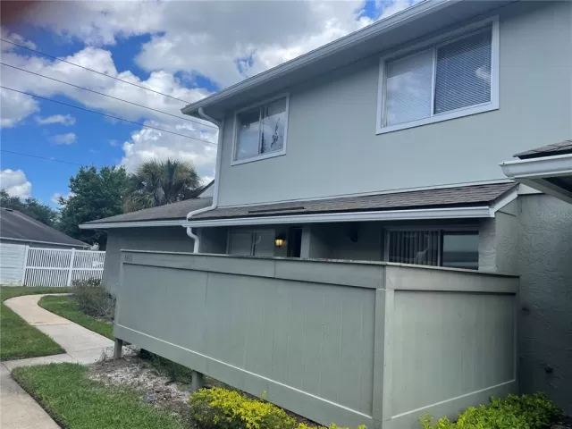 MLS: O6055267 Condo For Sale
