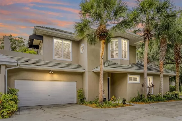 MLS: O6055716 Condo For Sale