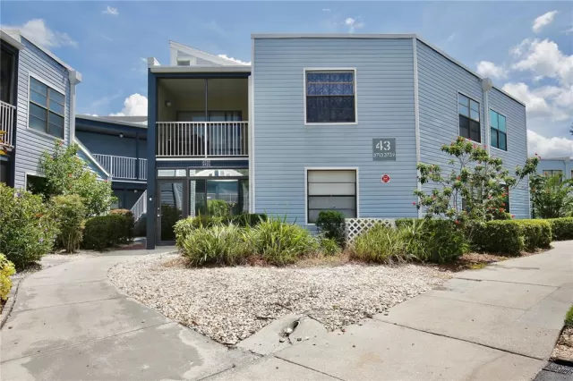 MLS: O6056416 Condo For Sale