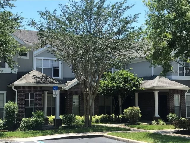 MLS: O6056599 Condo For Sale