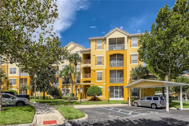 MLS: O6056890 Condo For Sale