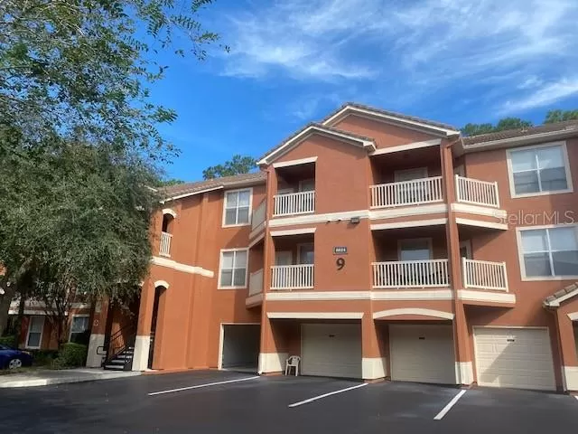 MLS: O6057256 Condo For Sale