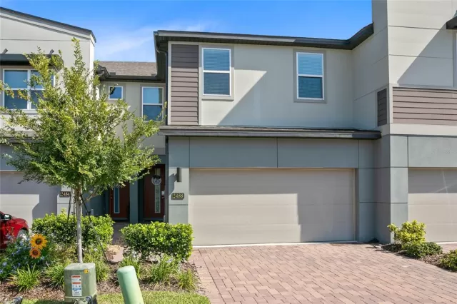 MLS: O6057362 Condo For Sale