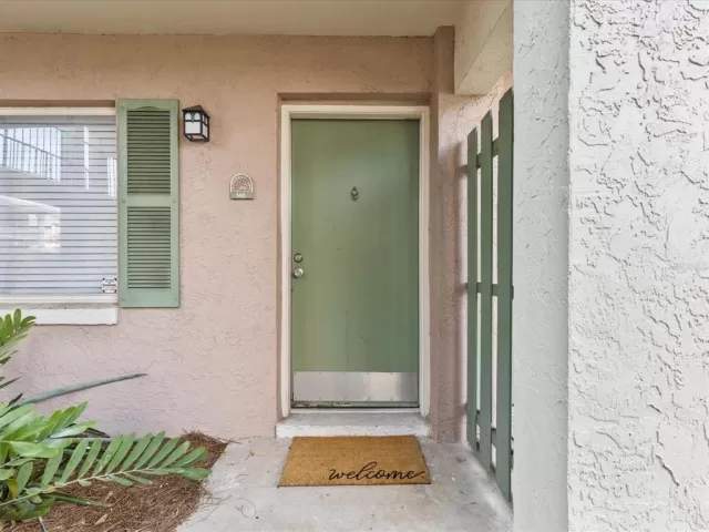 MLS: O6057511 Condo For Sale