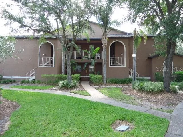 MLS: O6058304 Condo For Sale