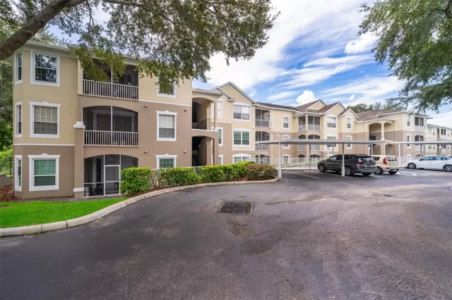 MLS: O6058489 Condo For Sale