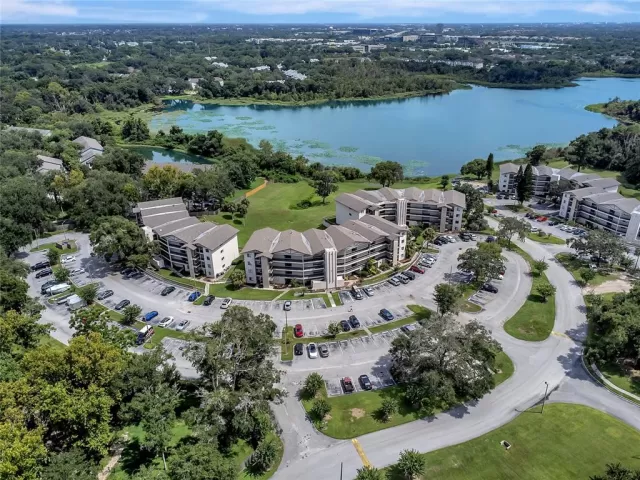 MLS: O6058601 Condo For Sale