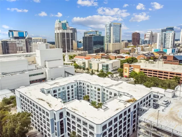 MLS: O6058787 Condo For Sale