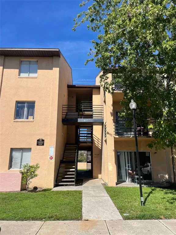 MLS: O6059176 Condo For Sale