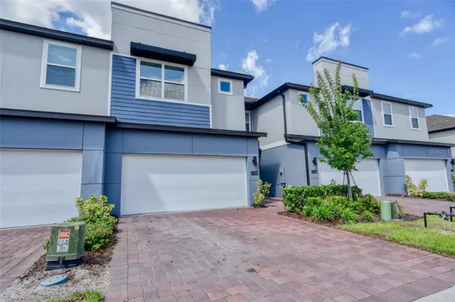 MLS: O6060446 Condo For Sale