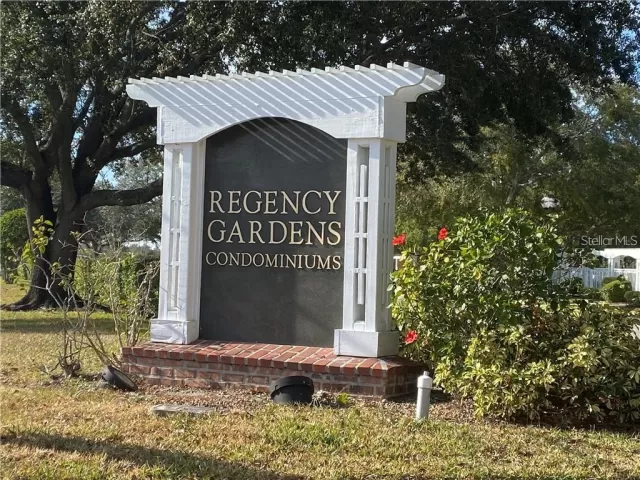 MLS: O6060938 Condo For Sale