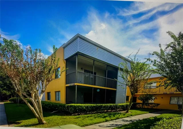 MLS: O6061075 Condo For Sale