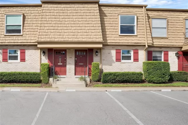 MLS: O6061335 Condo For Sale