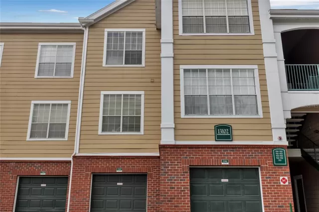 MLS: O6061598 Condo For Sale