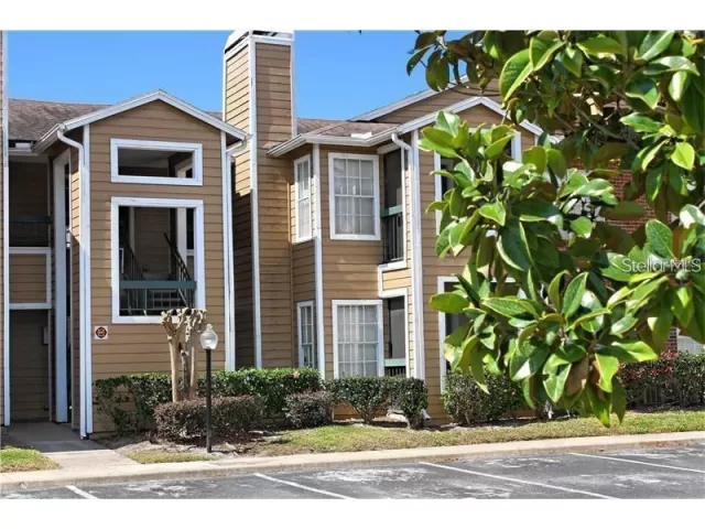 MLS: O6062149 Condo For Sale