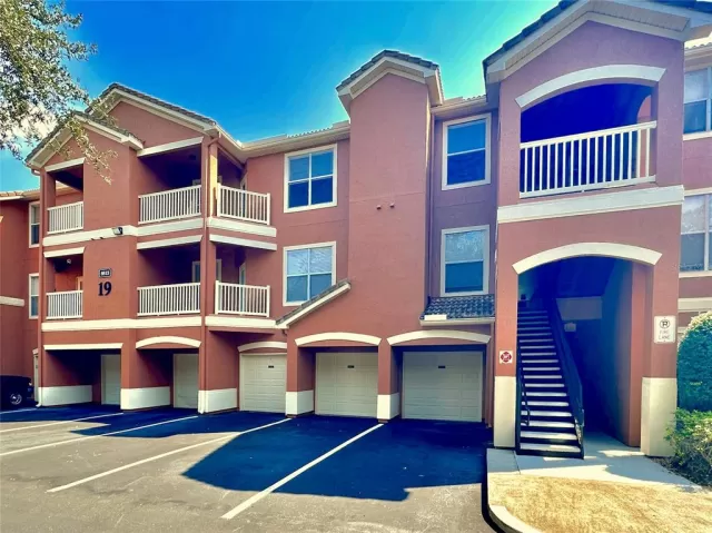 MLS: O6062201 Condo For Sale