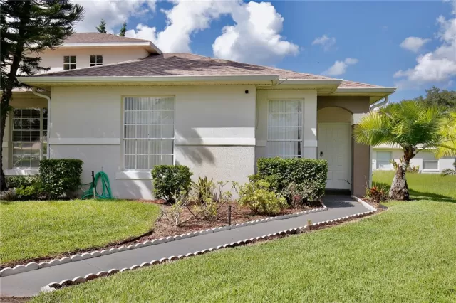 MLS: O6062204 Condo For Sale