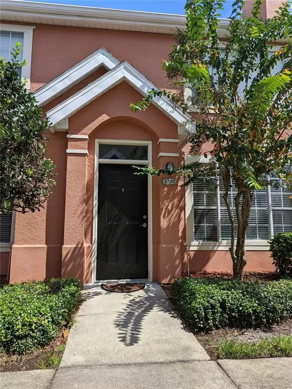 MLS: O6062301 Condo For Sale