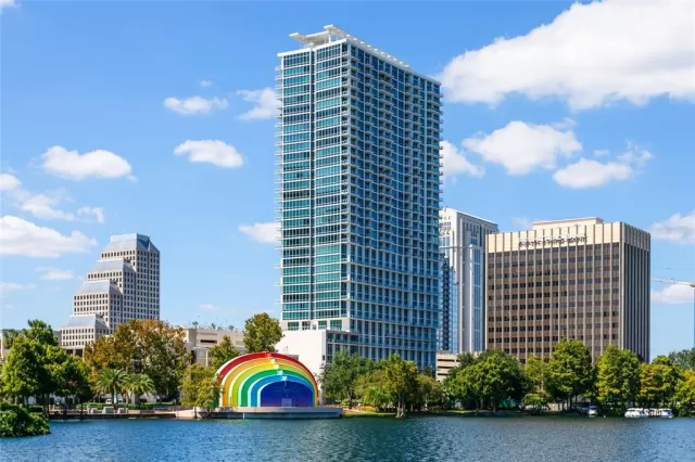 MLS: O6062958 Condo For Sale