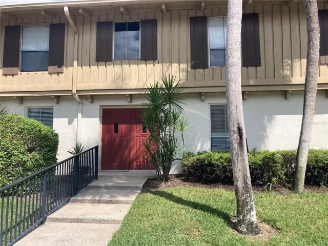 MLS: O6062976 Condo For Sale