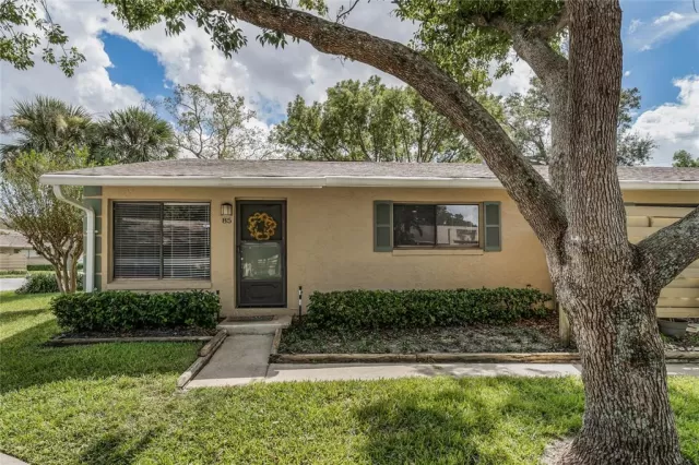 MLS: O6063769 Condo For Sale