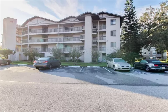 MLS: O6064026 Condo For Sale