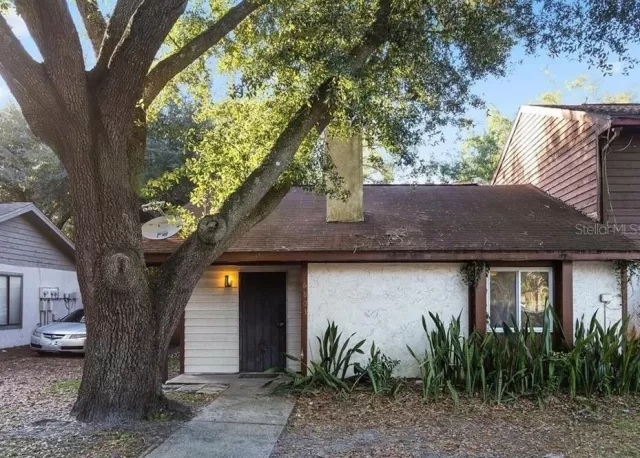 MLS: O6064640 Condo For Sale