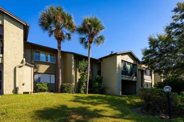 MLS: O6065115 Condo For Sale