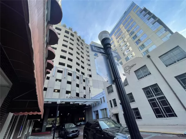 MLS: O6065126 Condo For Sale
