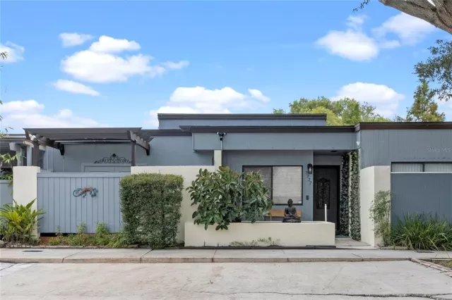 MLS: O6065418 Condo For Sale