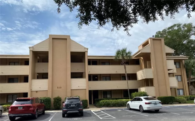 MLS: O6065498 Condo For Sale