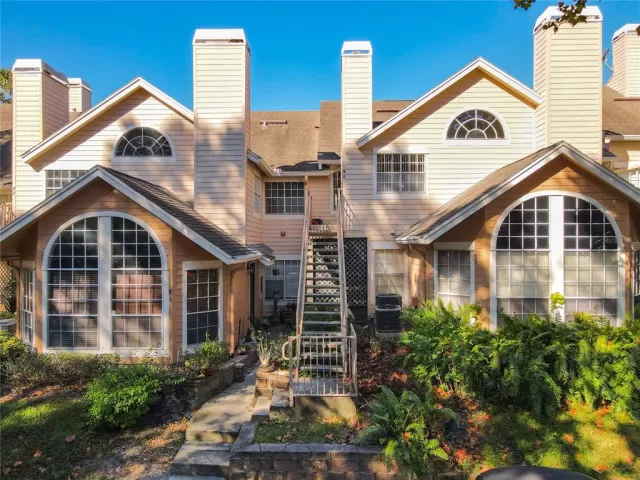 MLS: O6065534 Condo For Sale