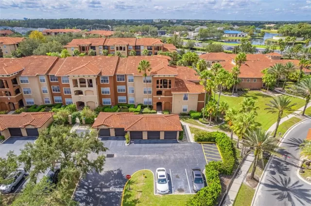 MLS: O6065819 Condo For Sale