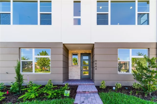 MLS: O6066433 Condo For Sale