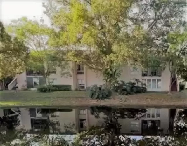 MLS: O6066498 Condo For Sale
