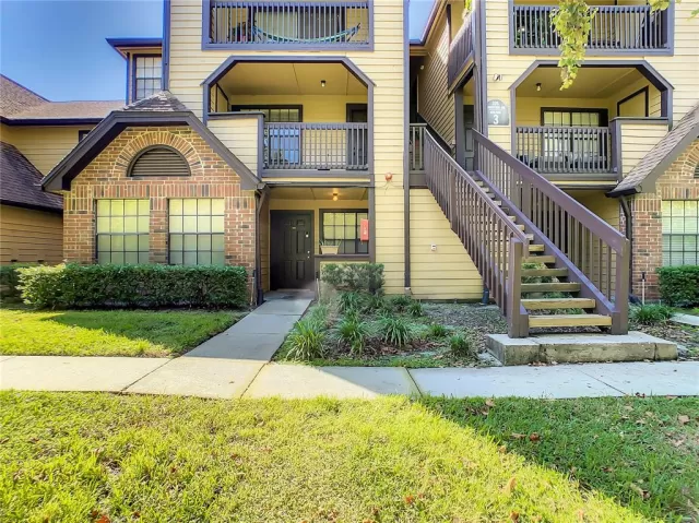 MLS: O6067163 Condo For Sale