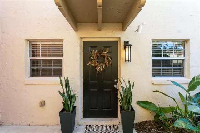 MLS: O6067555 Condo For Sale