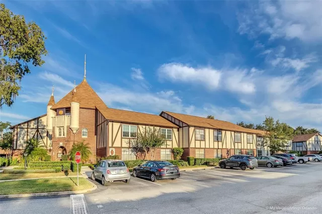 MLS: O6067789 Condo For Sale