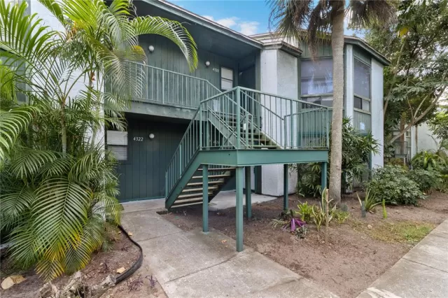MLS: O6068018 Condo For Sale